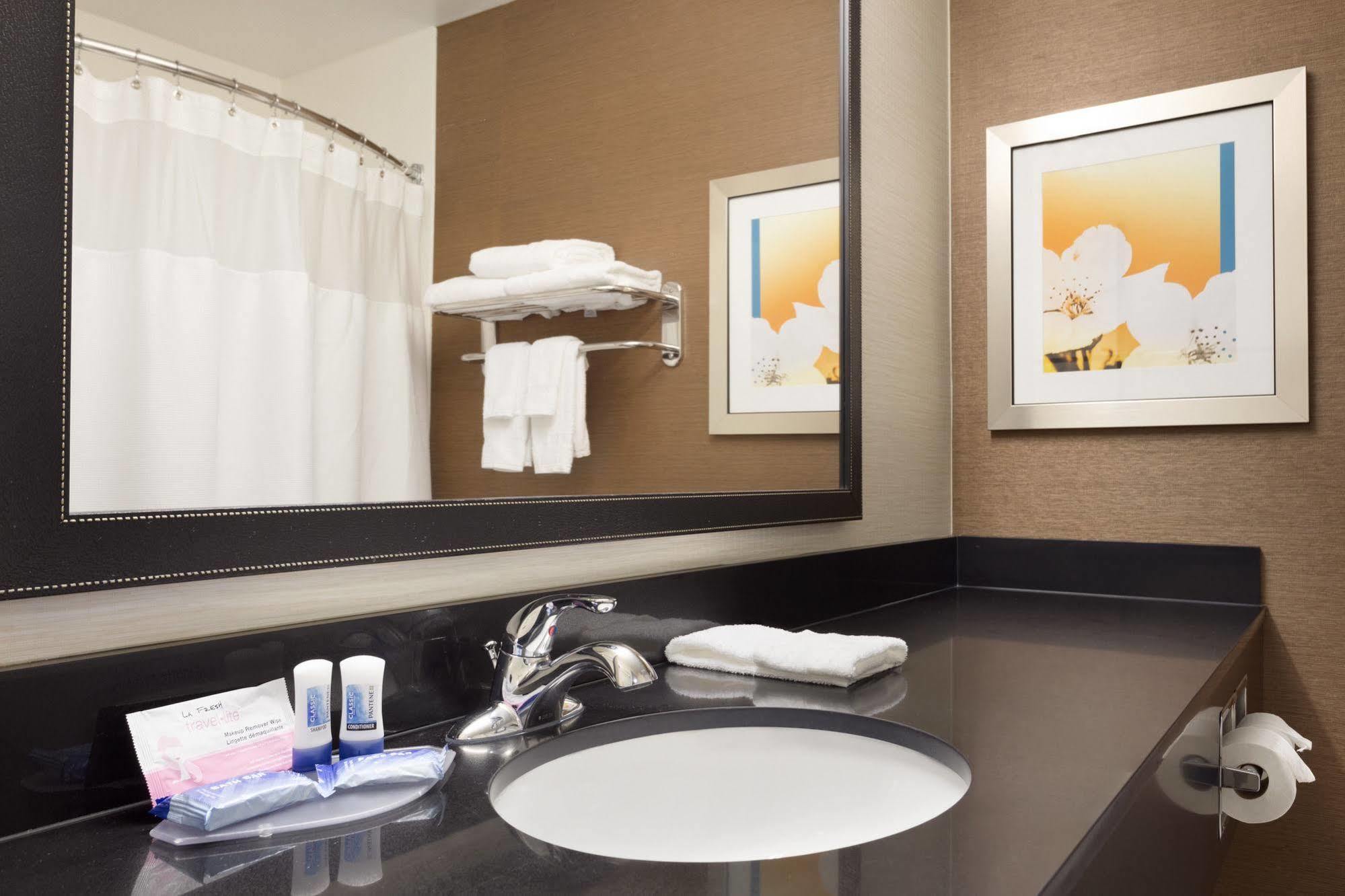 Fairfield Inn & Suites Waco South Bagian luar foto